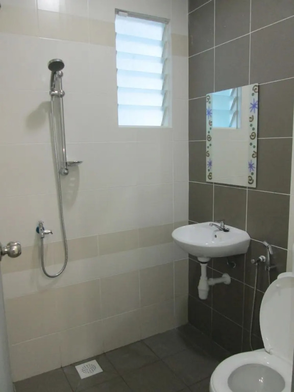 Dzel Homestay Station 18 Ipoh Tiara Lake