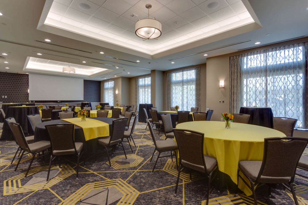 Drury Inn & Suites Pittsburgh Airport Settlers Ridge