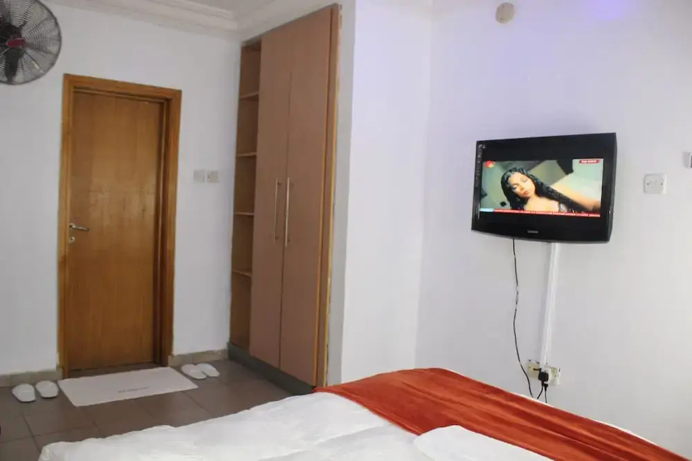 Blue Moon Hotel Victoria Island
