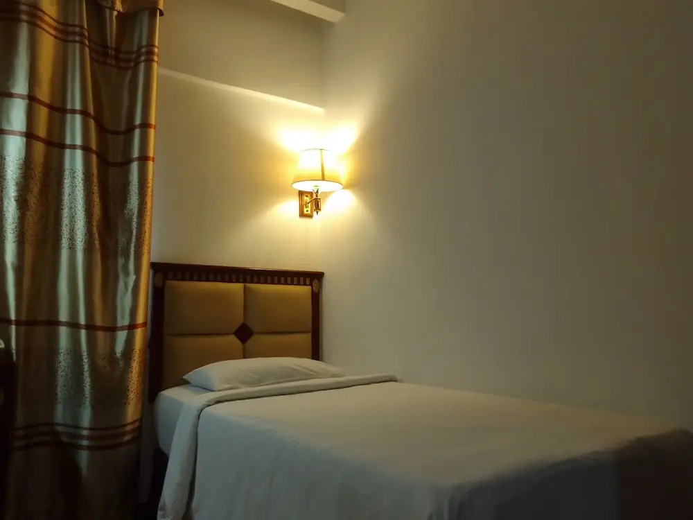 Borneo Suites Hotel