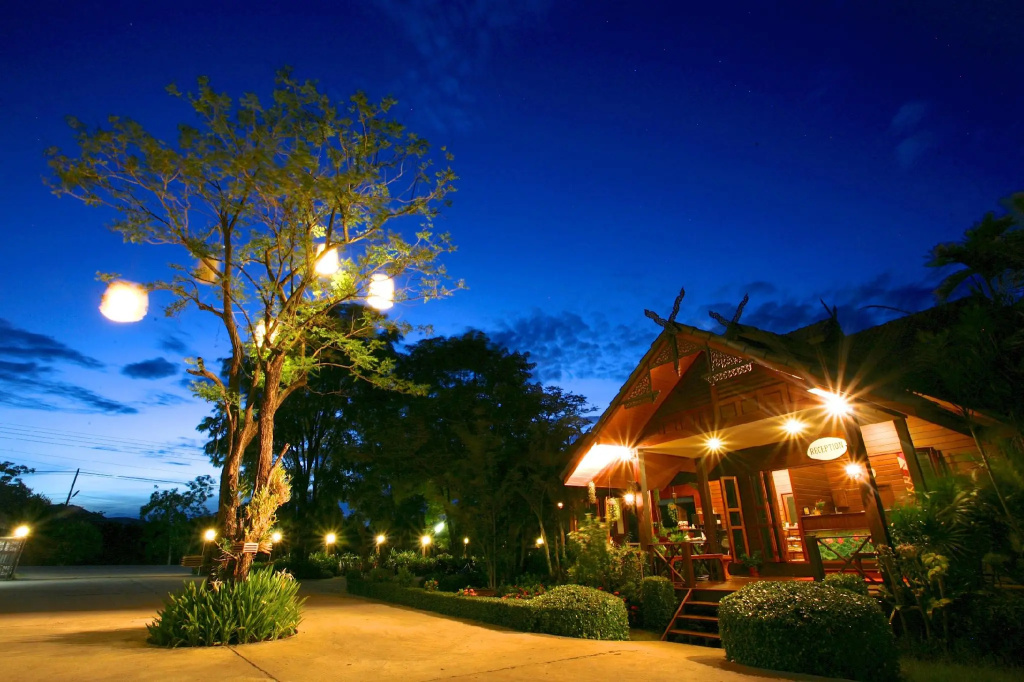 Le Charme Sukhothai Historical Park