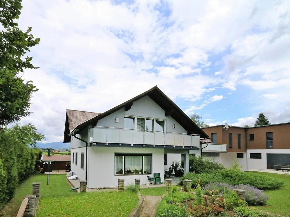 Apartment in St. Kanzian am Klopeler See for Hikers