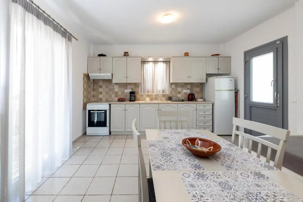 Litsa Rooms