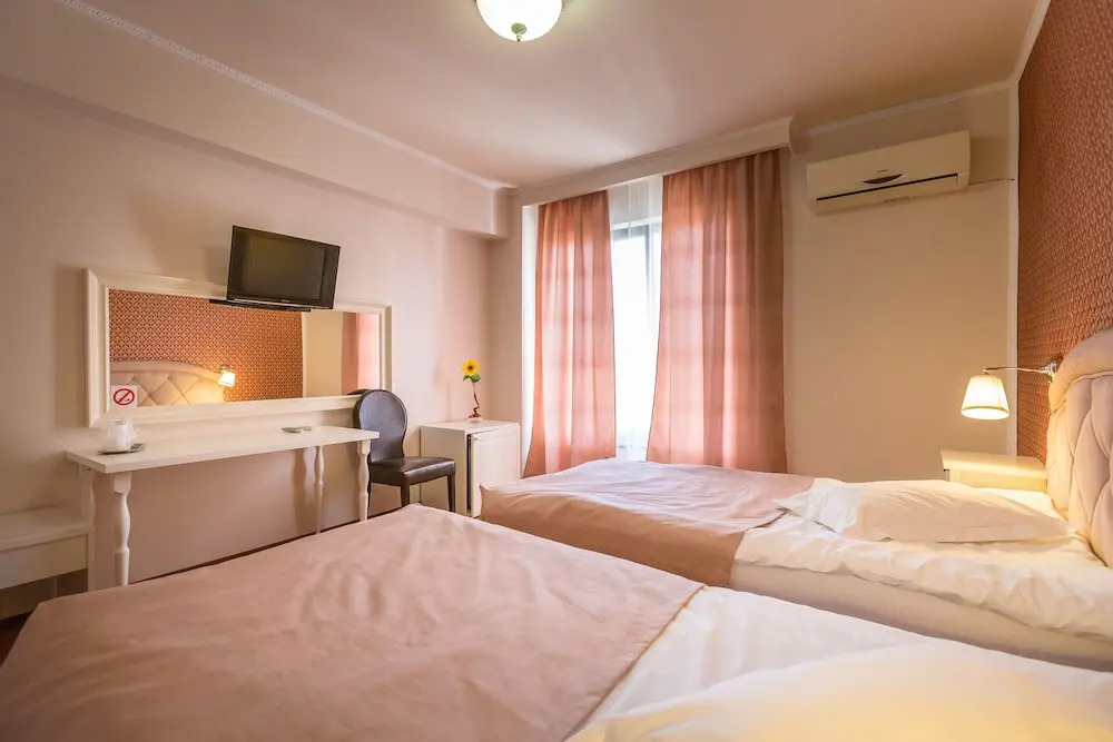 Hotel Eden