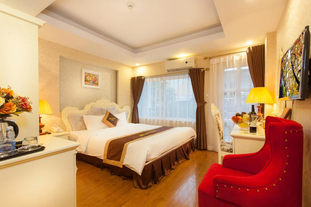 Hanoi Diamond King Hotel & Travel