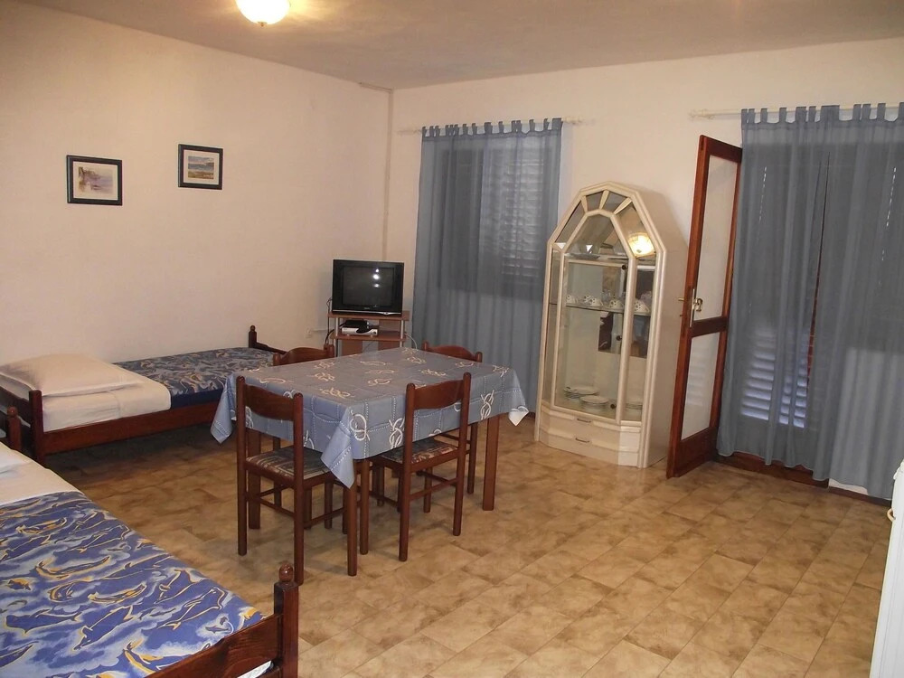 Apartments Milo