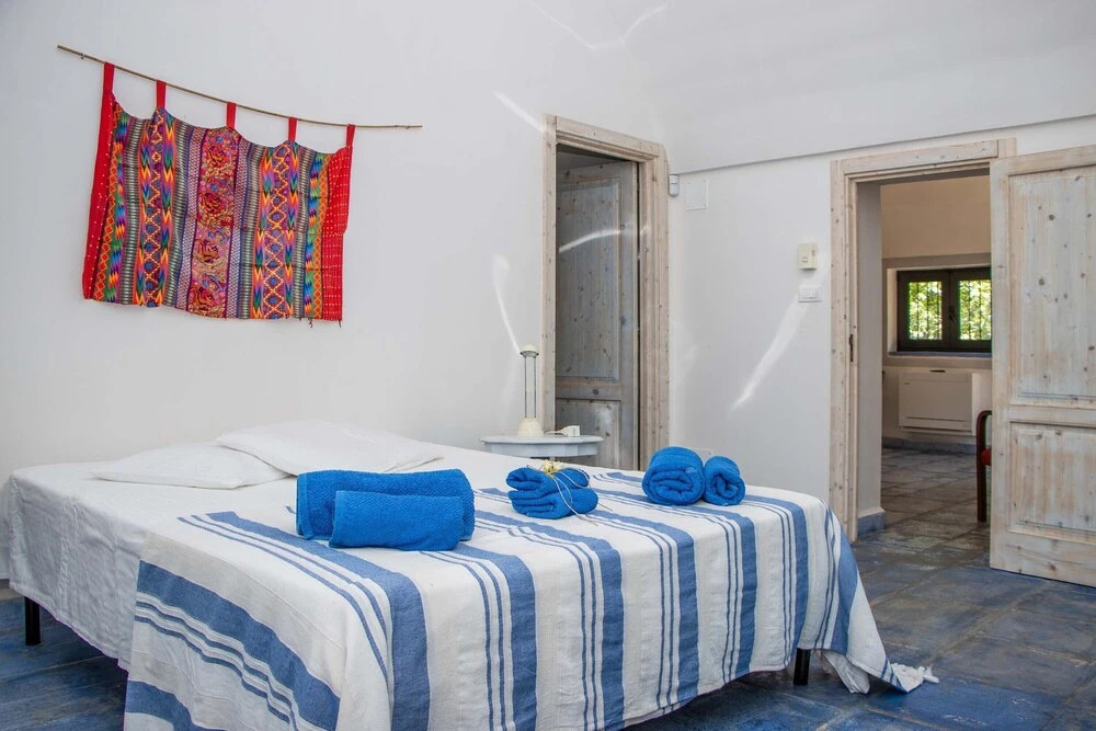 3598 Trullo Yoram by Perle di Puglia