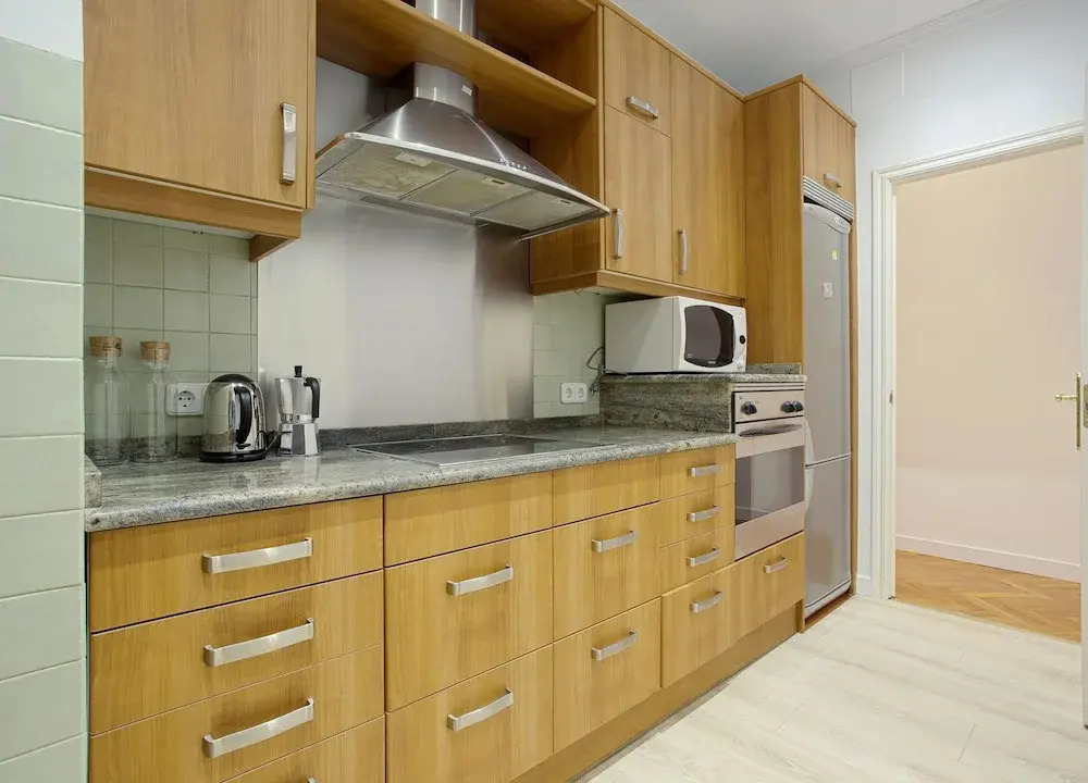 Big Apartment 2 Bedrooms & 2 Bathrooms. Chamberí