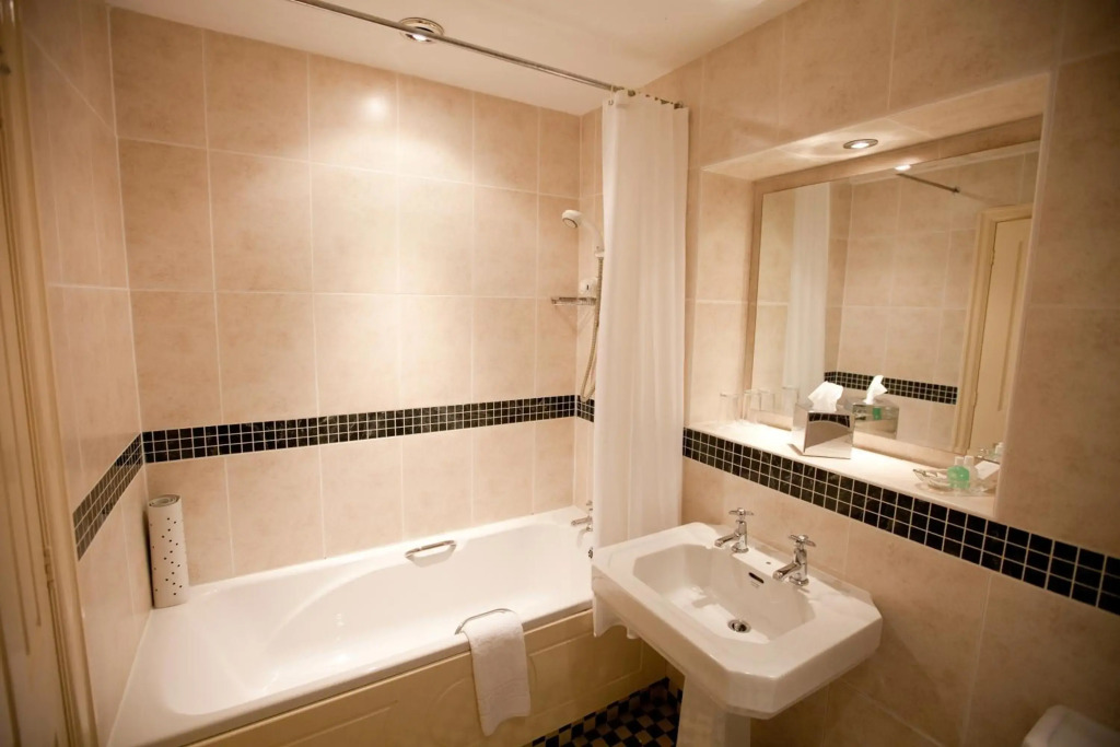 Ringwood Hall Hotel & Spa, Best Western Signature Collection