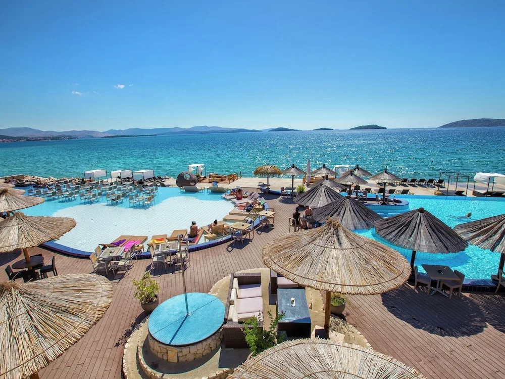 Comfortable Chalet With AC Near Beautiful Sibenik