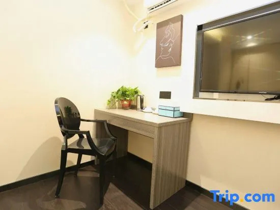 Ximan Qingya Hotel (Zhengzhou South Third Ring Road Zhongzhou Avenue)