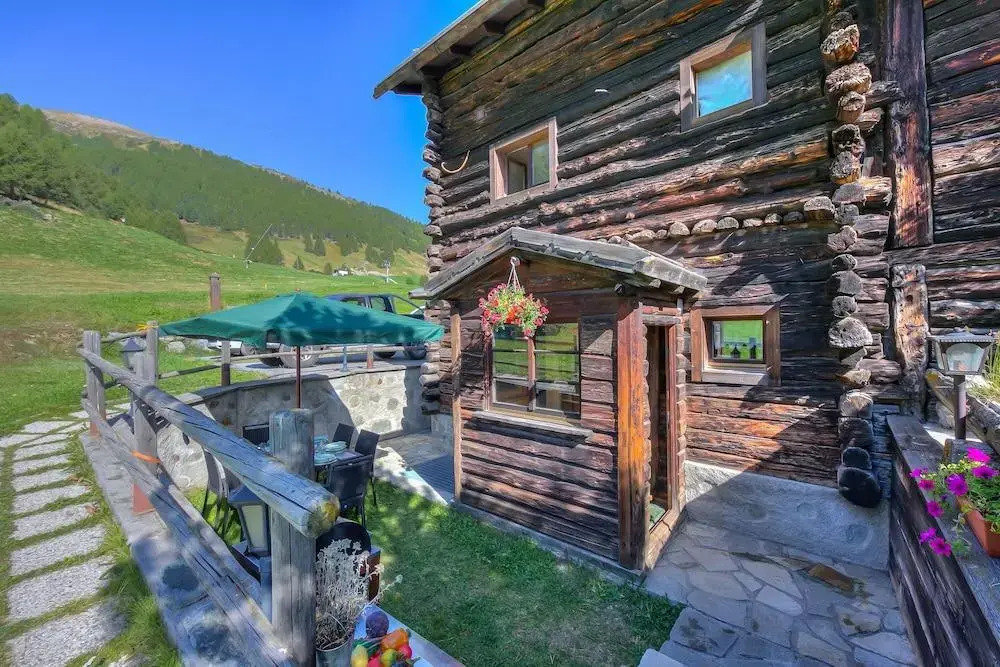 Chalet Sciachilo’ Ski In-Ski Out 10m