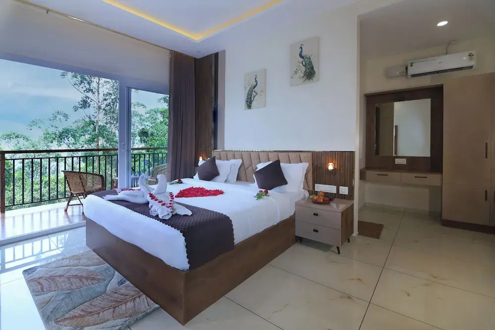 Evaara Resort