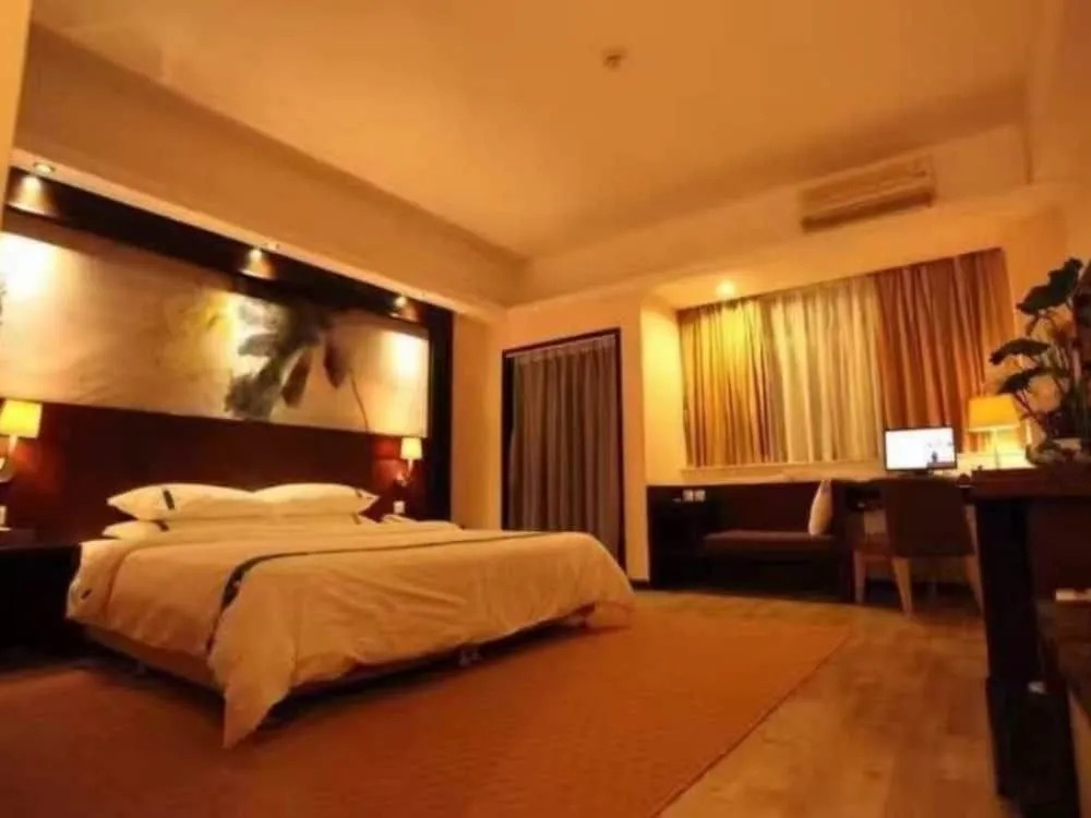 GreenTree Alliance Dongguan Zhangmutou Train Station Hotel