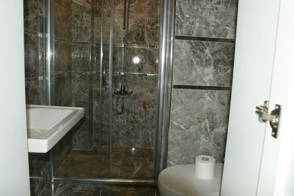 The Empress Theodora Hotel ll