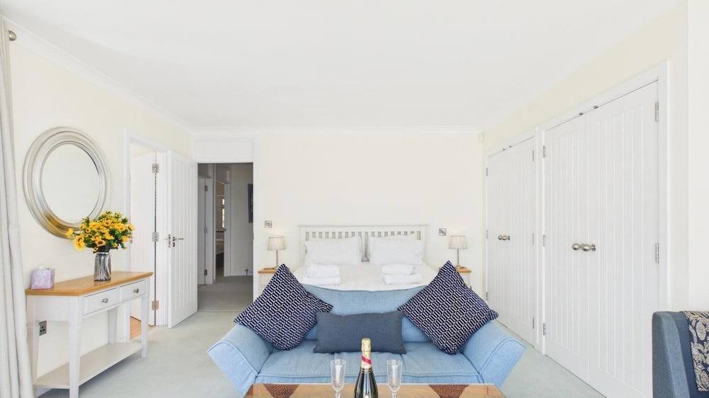 Rainbow Leap - 5 Bed Holiday Home - Saundersfoot