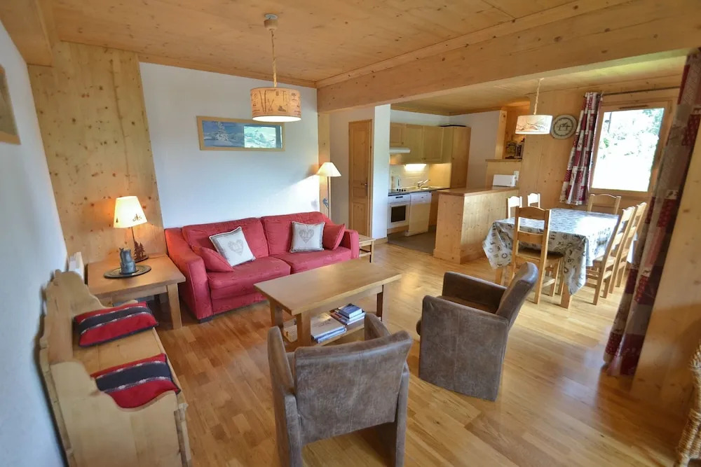 Apt E4 Les Echelles - ARAVIS Holidays