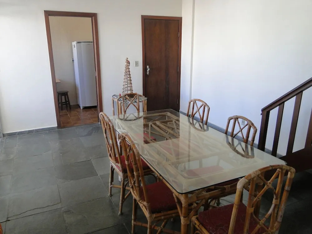 Linda Cobertura Duplex Renovada e Ampla