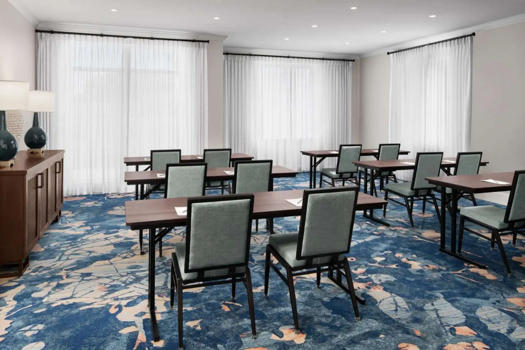 Embassy Suites by Hilton Charleston Harbor Mt. Pleasant
