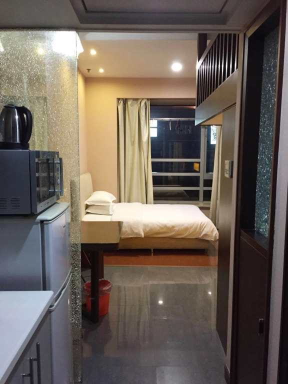 Shanghai Morden Universe Hotel Apartment