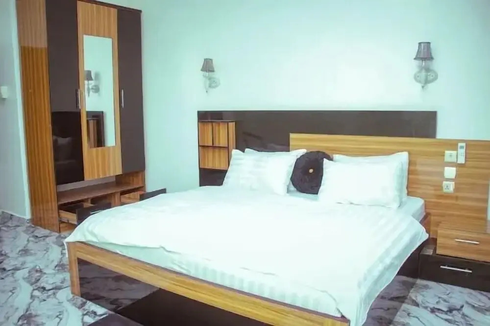 Mojo  Hotel