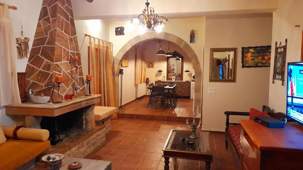 Villa Evenos of 3 bedrooms - Irida Country House of 2 bedrooms with private pools