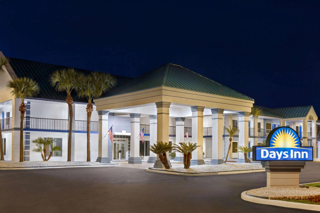 Days Inn by Wyndham Kingsland Naval Base I-95