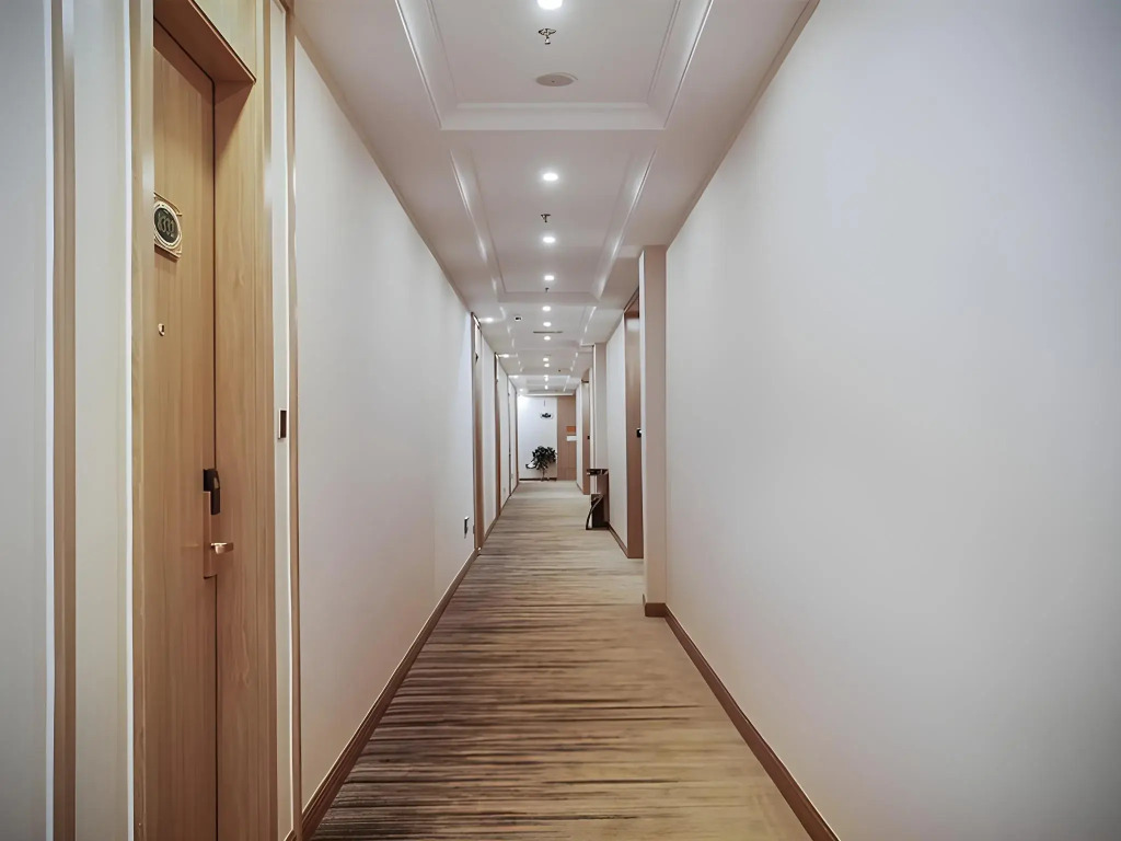 Vienna 3 Best Hotel (Chongqing Wansheng Hongen Fortune Plaza)