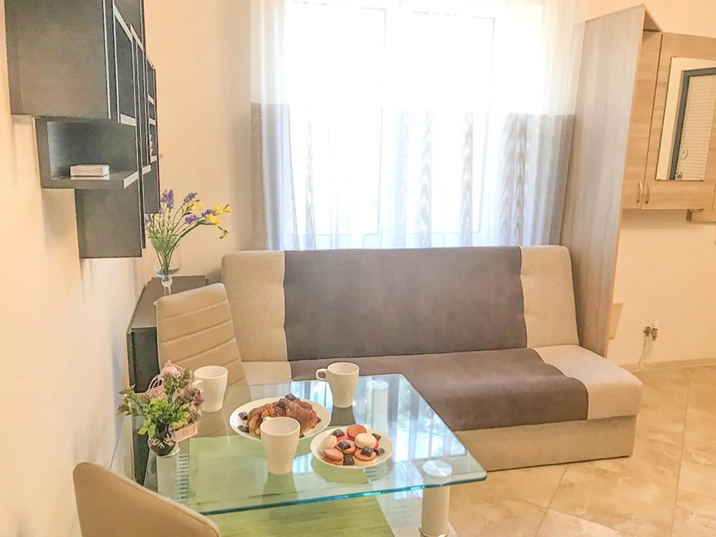 Sun Сity Apartments 10 (Сан Сити Апартментс 10 ) на улице Аптечная 6 корпус 1