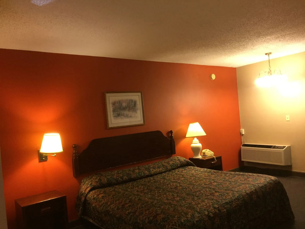 Red Carpet Inn