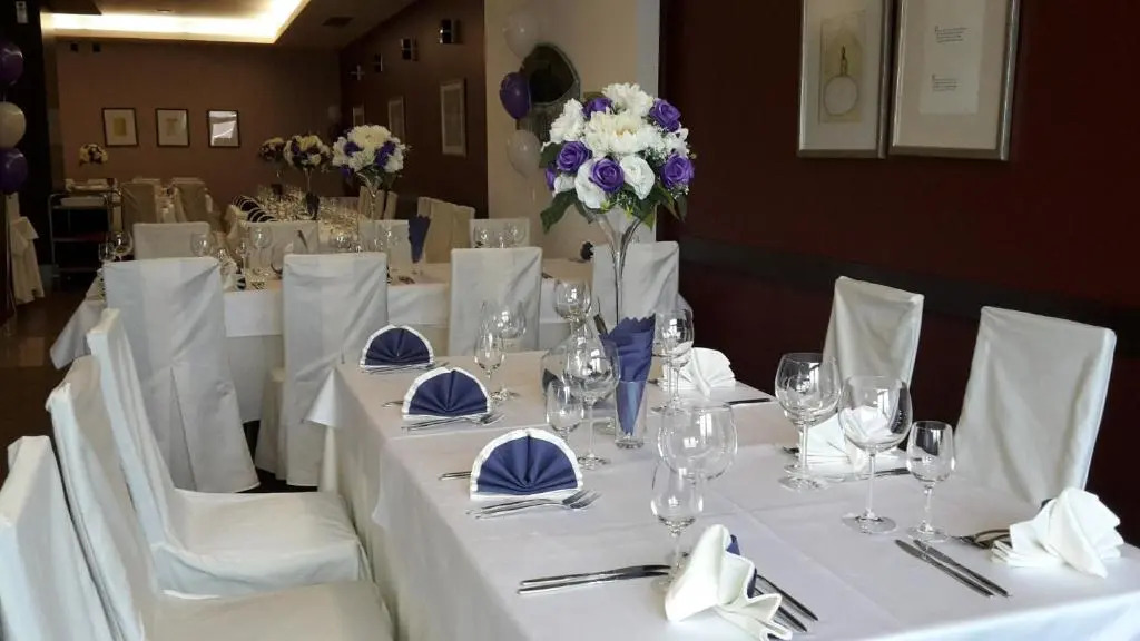 Kendros Hotel