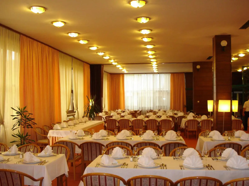 Hotel Grand