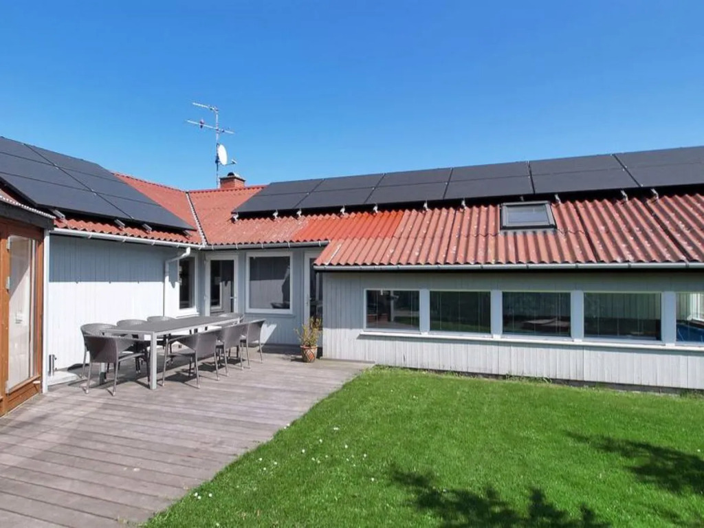 Holiday Home Elisabeth - 400m from the sea by Interhome