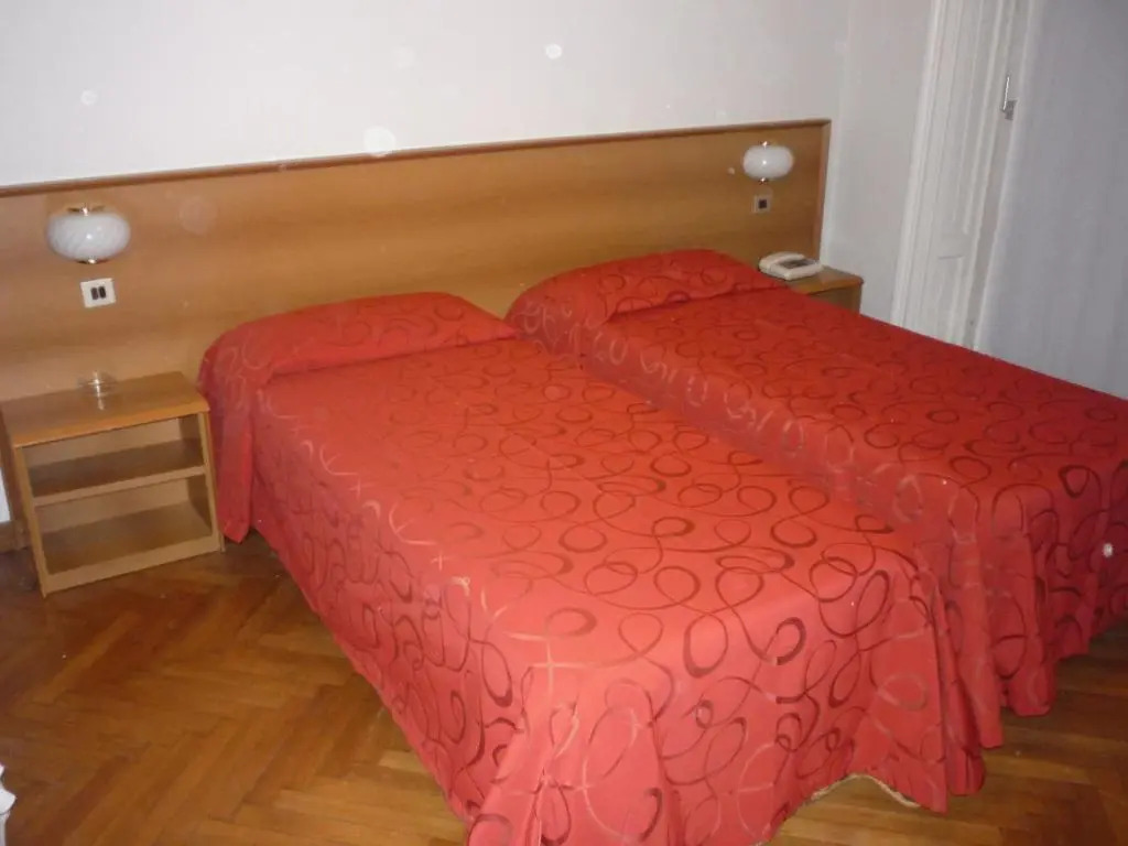 Hotel Apollo
