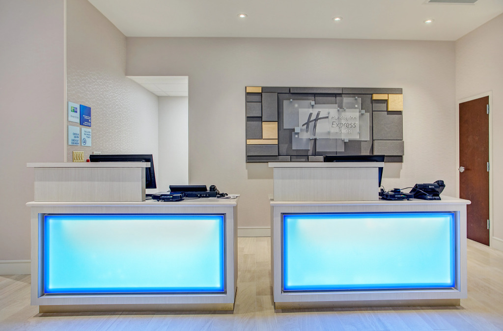 Holiday Inn Express & Suites Covington by IHG