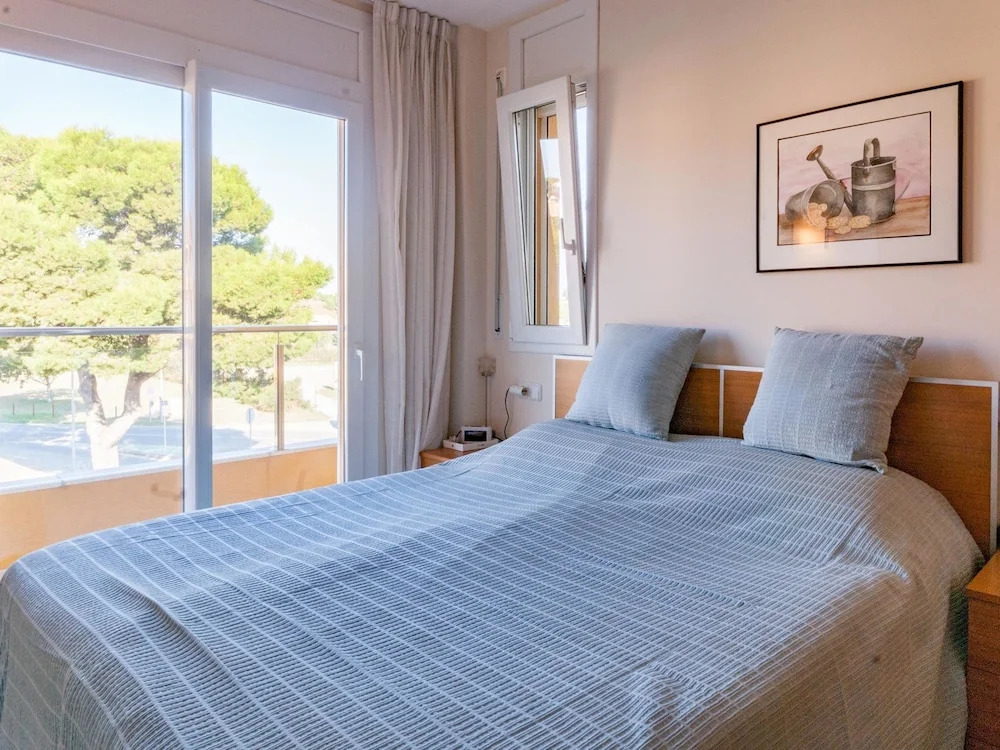 Classic Apartment in L'escala Spain With Parking Facility