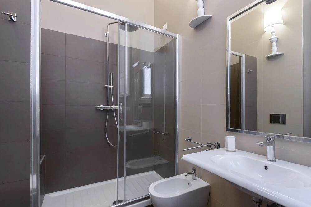 Travel & Stay - Navona 2