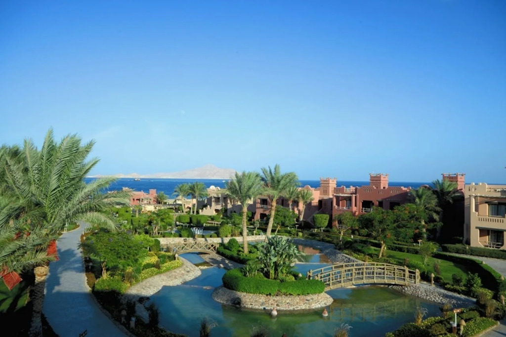 Charmillion Sea Life Resort