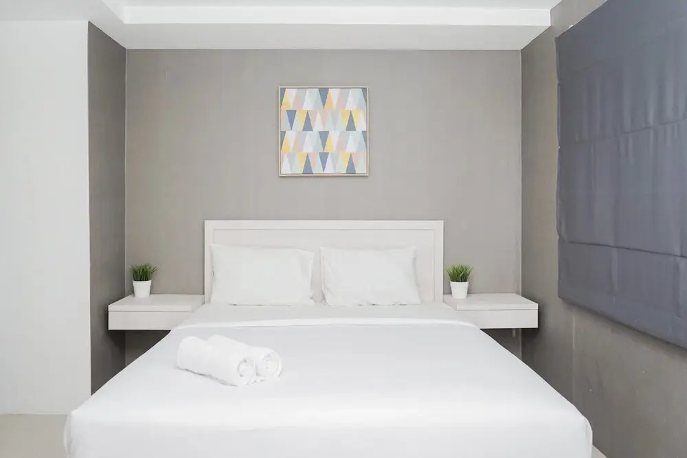 Brand New and Comfy Studio Baileys Apartment By Travelio