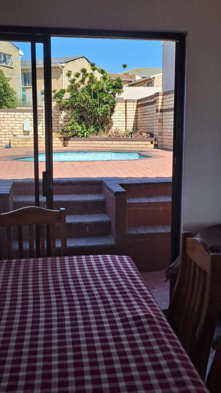 Villa @ 19 Palm with spectacular sea views