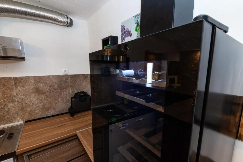 Andriana House