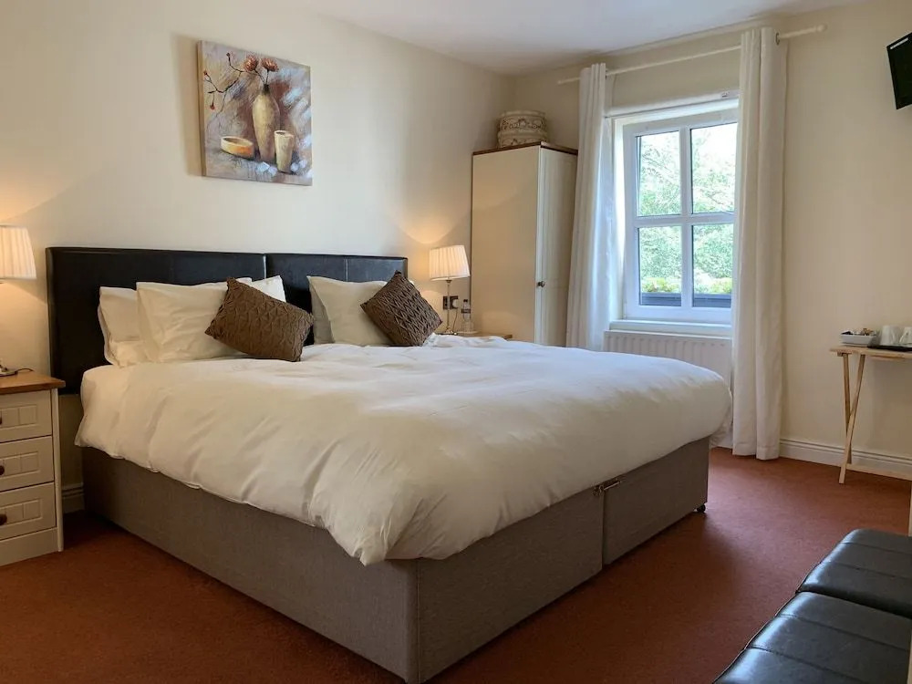 Rivers Edge Bed  Breakfast