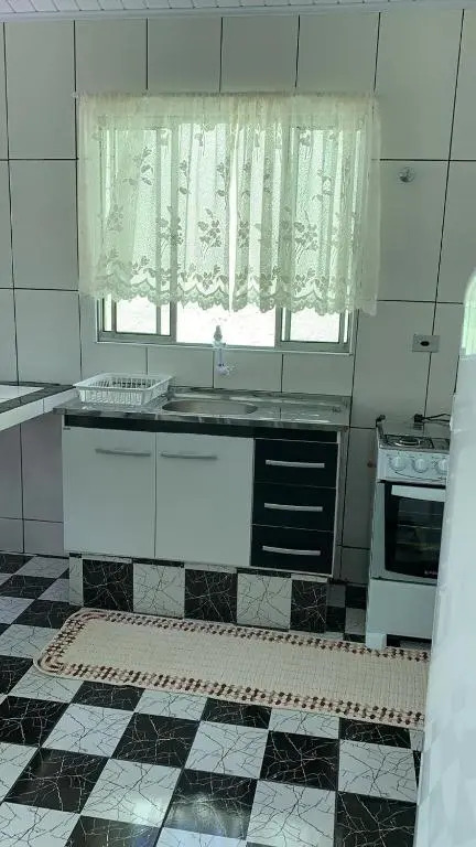 Casa, 1 quadra da praia
