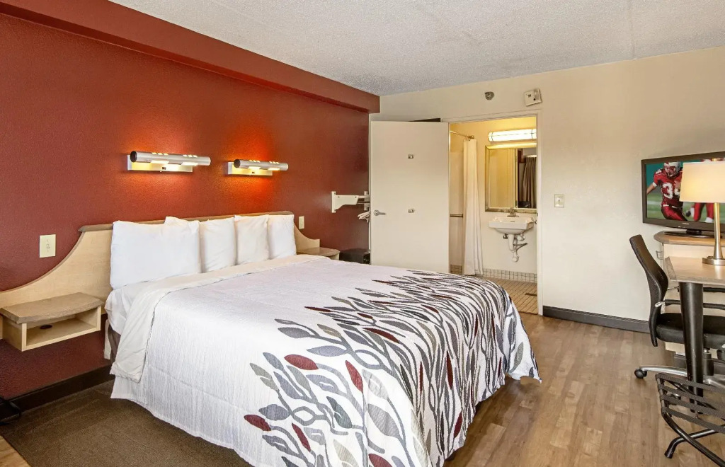 Red Roof Inn Pittsburgh North - Cranberry Township