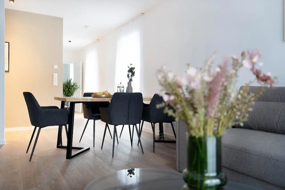 Schicke Apartments in Osnabrück I Kostenloses Parken I home2share