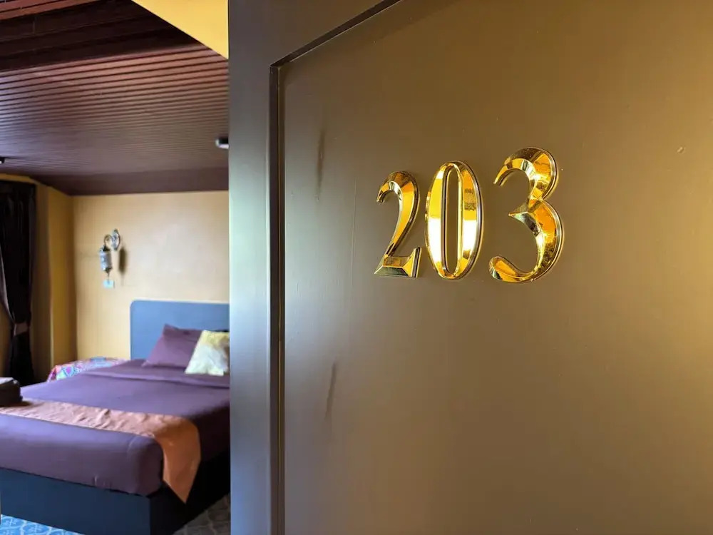 Phoenix Room