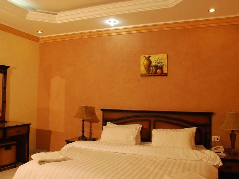 Lafontaine Alsaad Suites