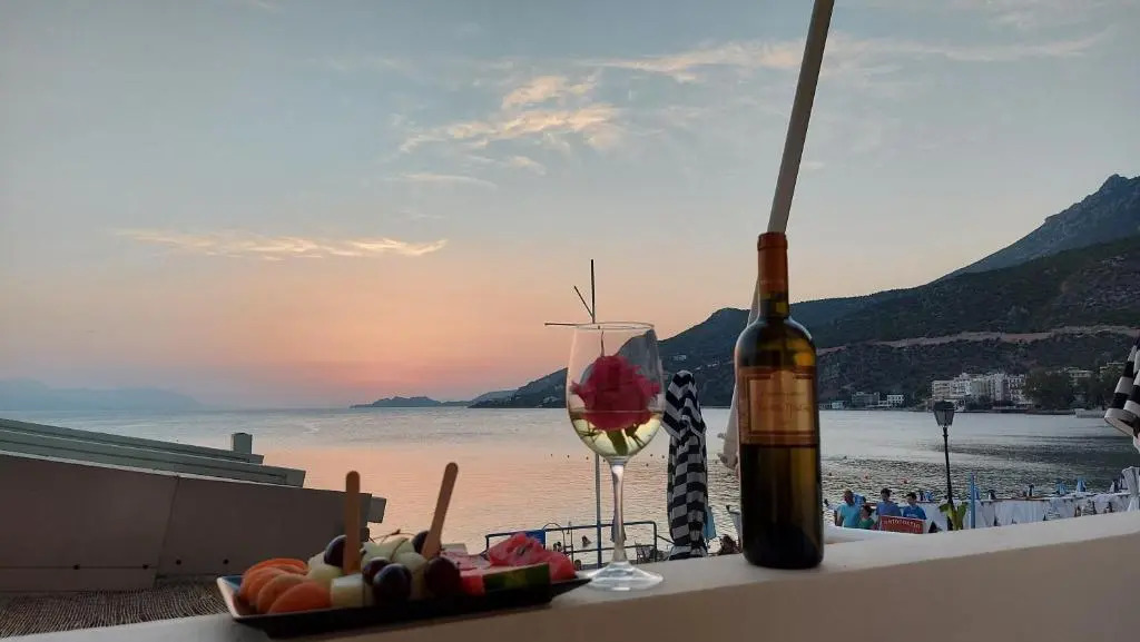 Onar Beachfront Residence, Loutraki
