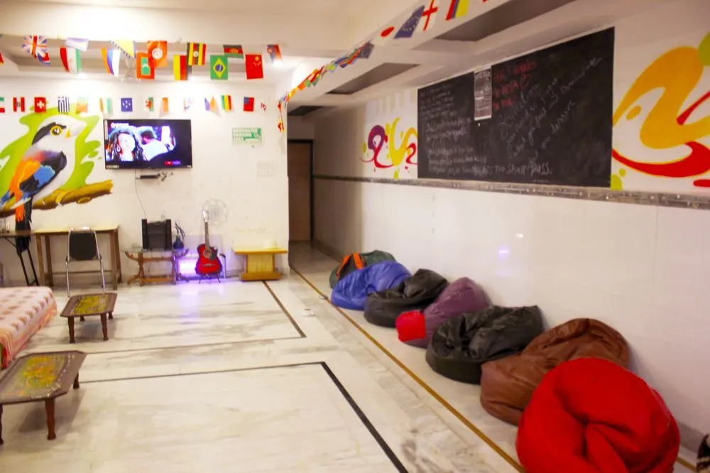FabHotel Hindustan Deluxe