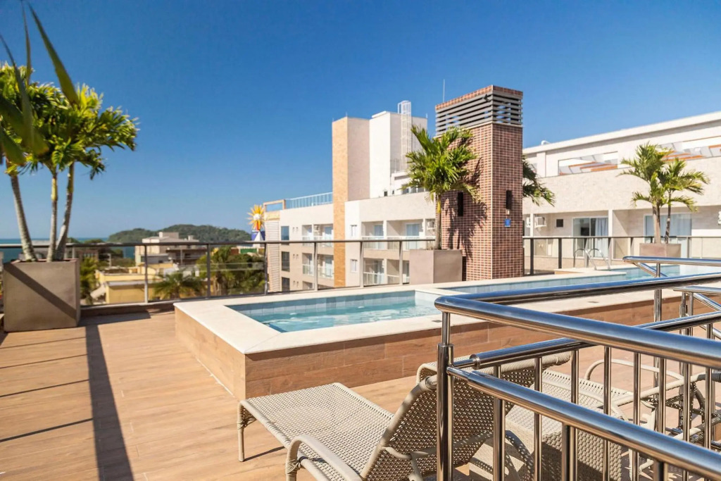 Porto Madero 202 - Moderno Apto em Condomínio com Piscina no Rooftop